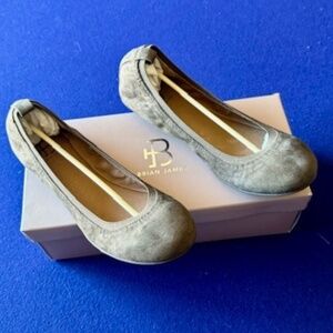 Brian James Angie Smoke Suede In Box Brand New Flats Womens Size 6.5-7